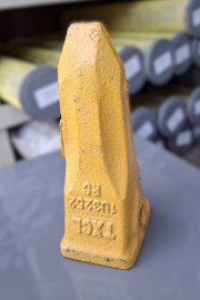 Ząb koparkowy skalny CAT J250RC (1U3252RC)