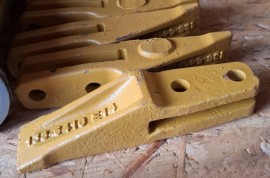 Ząb do łyżki minikoparki E14