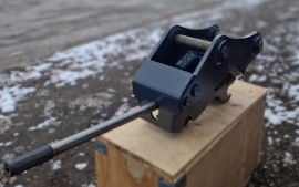 Szybkozłącze mechaniczne do koparko-ładowarek Komatsu WB97 (i pokrewnych)