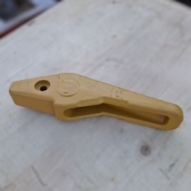 ADAPTER JEDNOSTRONNY ŁADOWARKOWY  SYSTEM CAT J300 (1U1304)