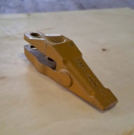 Ząb środkowy do  minikoparki Kubota  145842154
